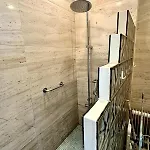 Holiday home 5 Party Villa, 10 Mins To Porto